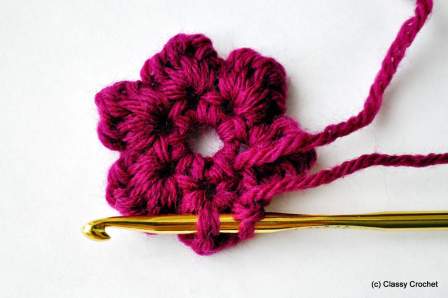 Basic Crochet Flower Tutorial | Classy Crochet